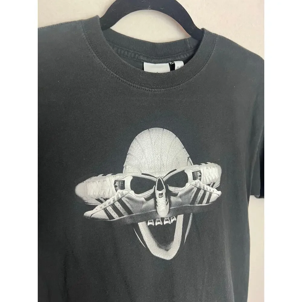 Adidas Men's Short Sleeve Skull Sneaker Print Black T-Shirt Size Small